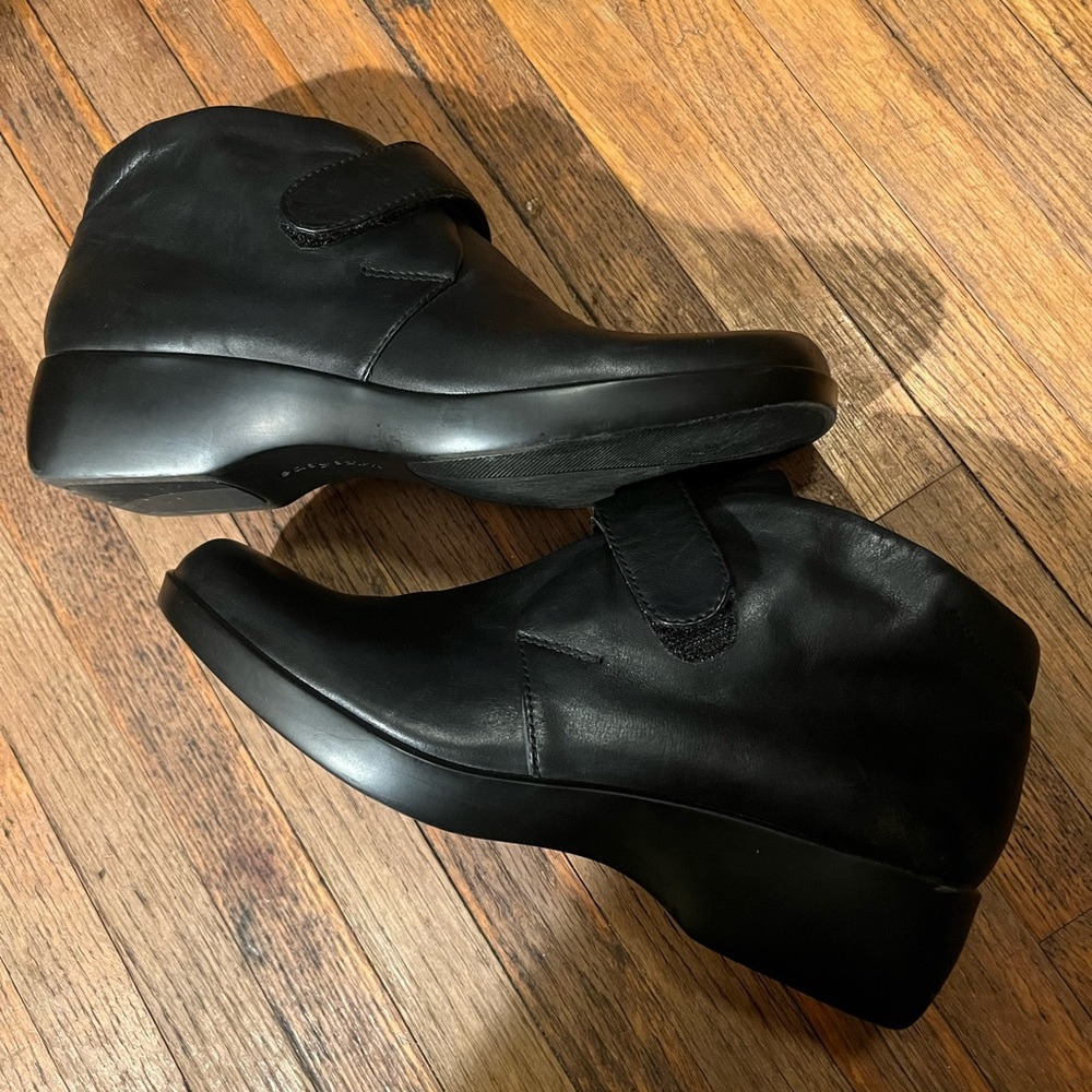 Easy Epirit Comfort Ankle Boots Bootie True Sprint Black Leather 9M Strap